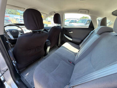 2014 Toyota Prius Plug-in Hybrid