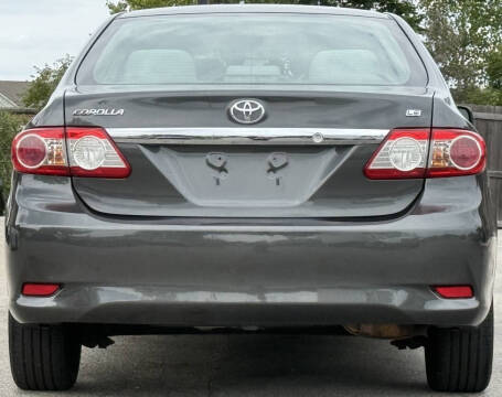 2013 Toyota Corolla LE