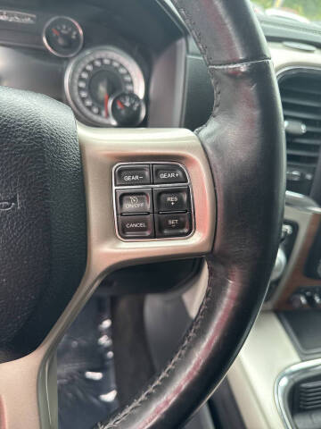 2017 RAM 1500 Laramie