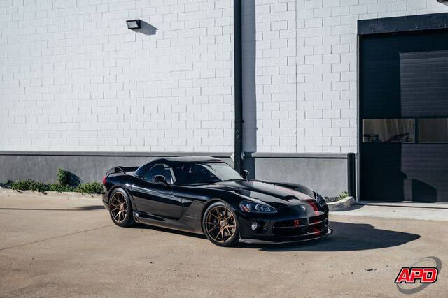 2004 Dodge Viper SRT-10