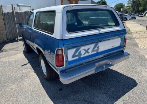 1975 Dodge Ramcharger