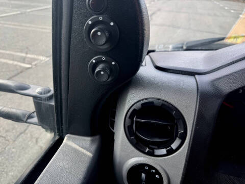 2017 Ford E-Series E-450 SD