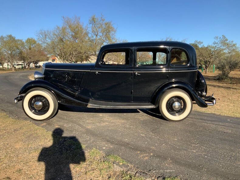 1934 Ford Tudor