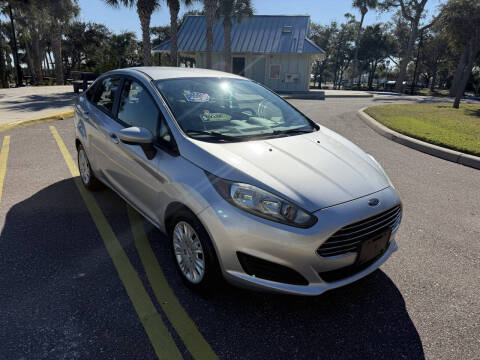 2014 Ford Fiesta S