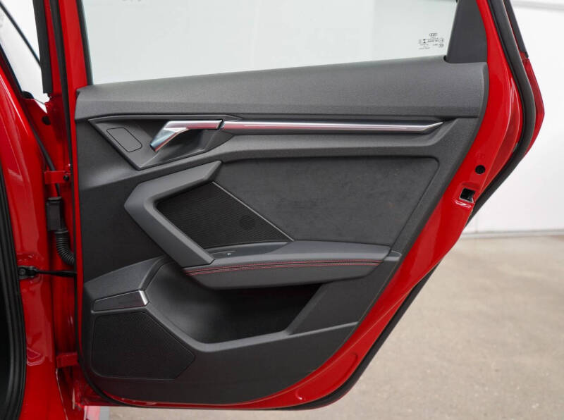 2023 Audi RS 3 2.5T quattro