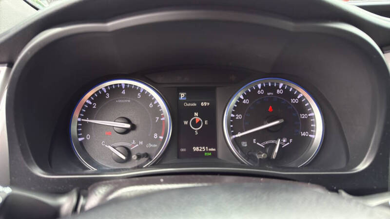 2017 Toyota Highlander SE