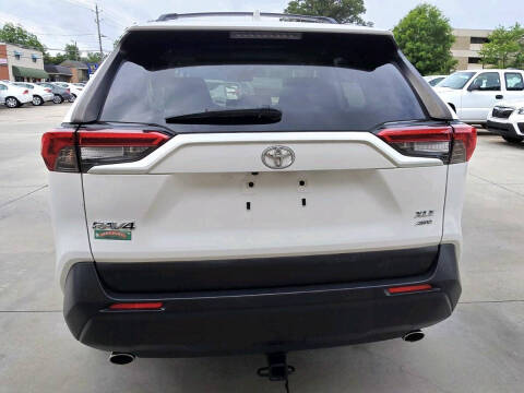 2019 Toyota RAV4 XLE