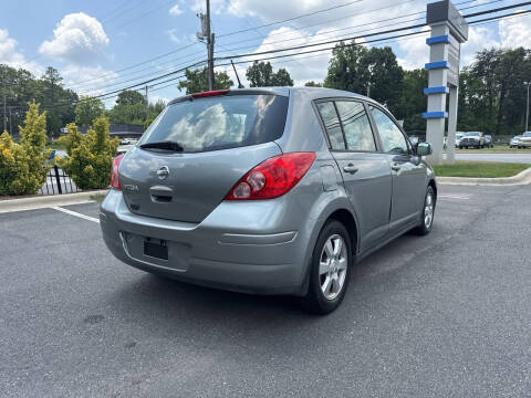 2009 Nissan Versa 1.8 S