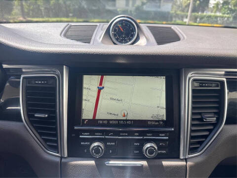 2016 Porsche Macan S