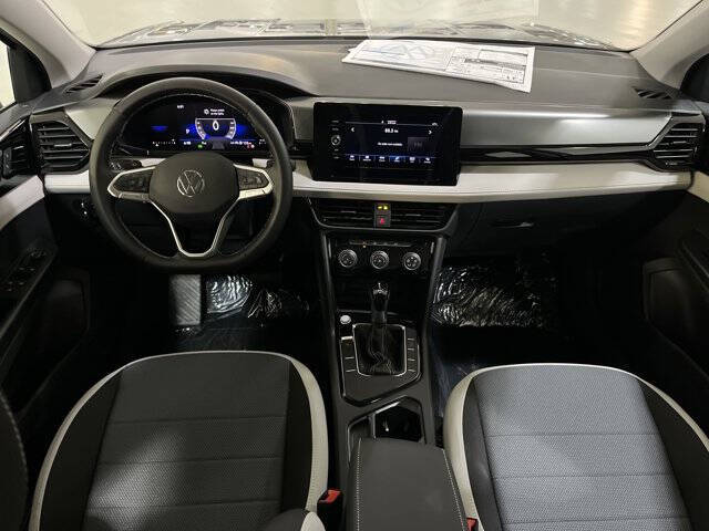 2025 Volkswagen Taos S