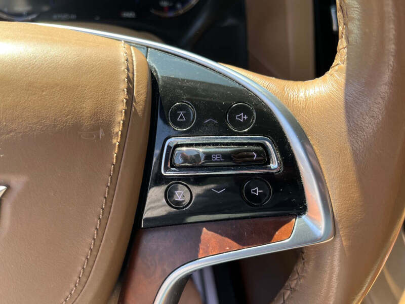 2017 Cadillac Escalade Platinum