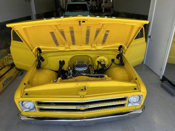 1968 Chevrolet C/K 30 Series