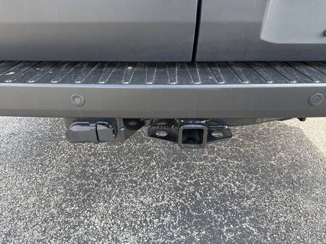 2025 Ford Transit 250