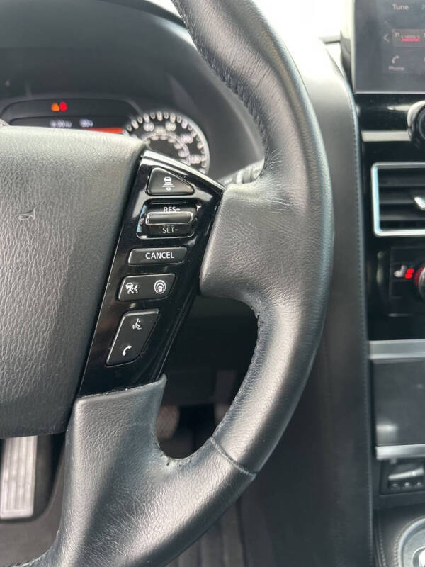 2022 Nissan Armada SL