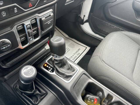 2022 Jeep Gladiator Altitude