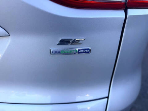 2015 Ford Escape SE