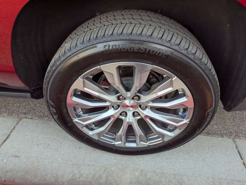 2024 GMC Yukon XL Denali