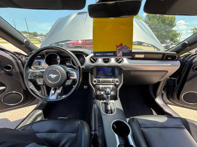 2022 Ford Mustang