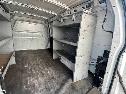 2019 Chevrolet Express 2500