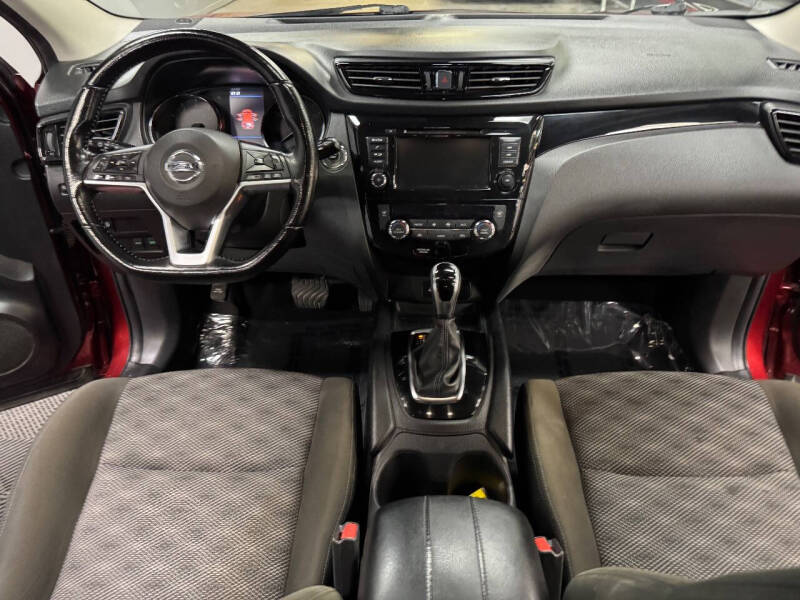 2021 Nissan Rogue Sport SV