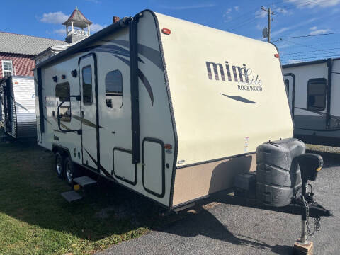 2016 Rockwood Mini Lite 2304KS