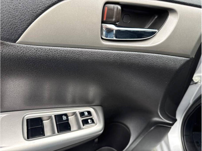 2010 Subaru Impreza 2.5i Premium