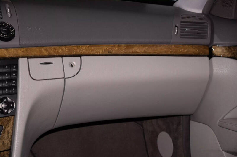 2007 Mercedes-Benz E-Class E 550 4MATIC