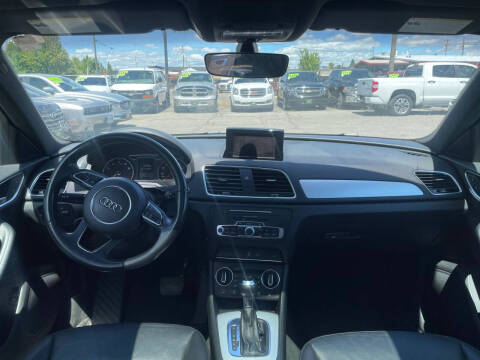 2017 Audi Q3 2.0T Premium