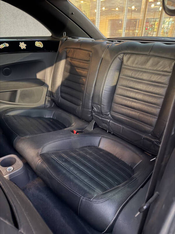 2012 Volkswagen Beetle Black Turbo PZEV