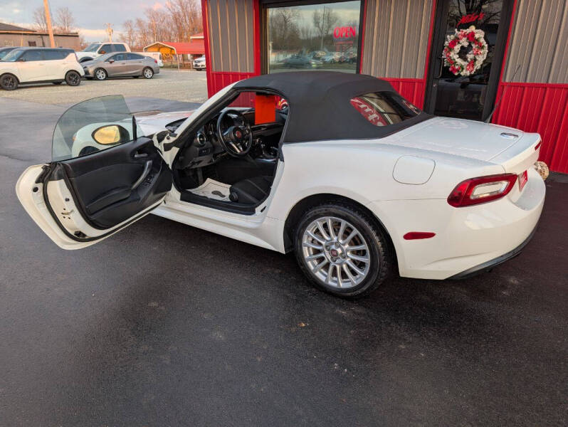 2017 FIAT 124 Spider Classica
