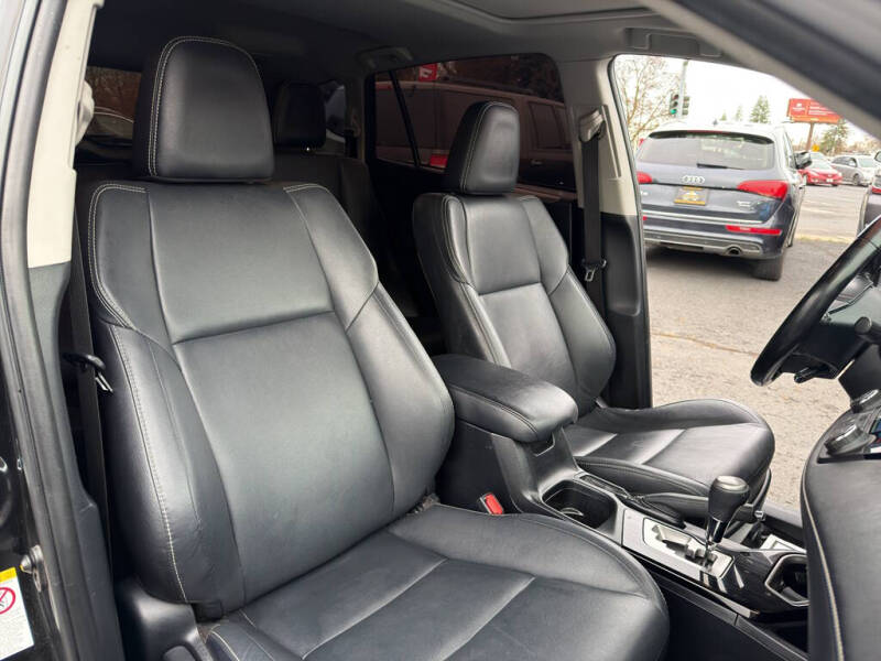 2017 Toyota RAV4 Hybrid Limited