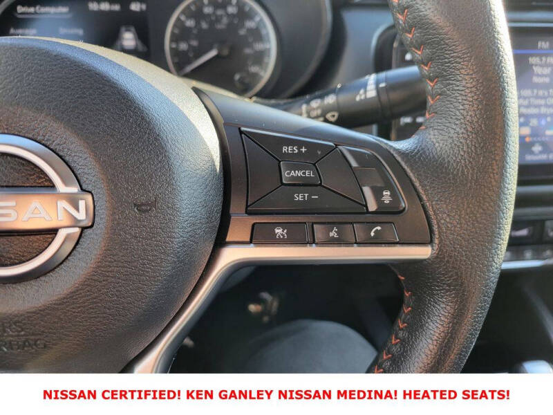 2023 Nissan Versa SR