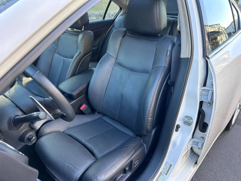 2012 Nissan Maxima
