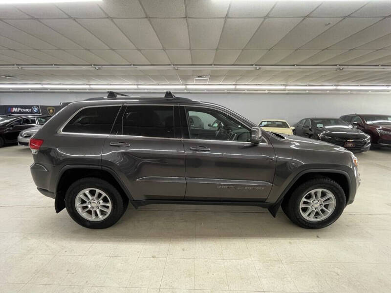 2019 Jeep Grand Cherokee Laredo