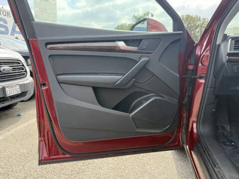 2019 Audi Q5 quattro Premium 45 TFSI