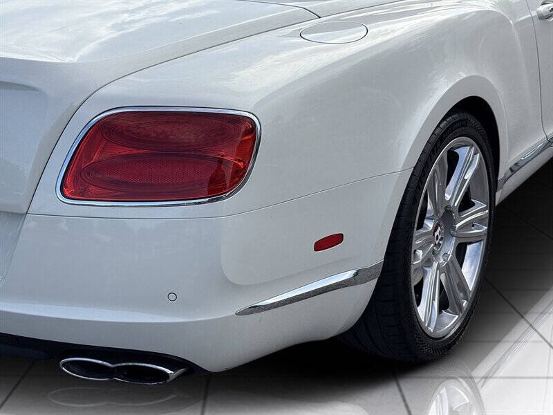 2015 Bentley Continental 14
