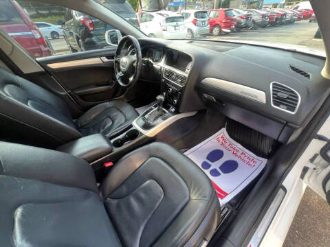 2015 Audi A4 2.0T quattro Premium