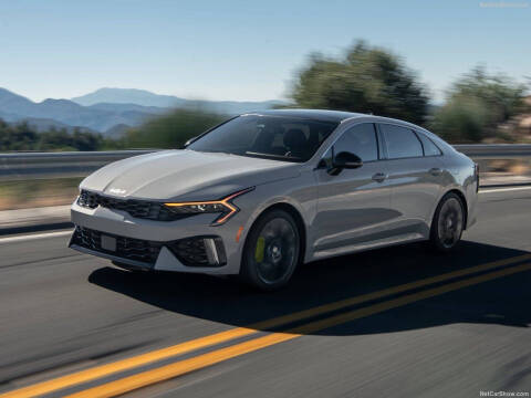 2025 Kia K5 EX
