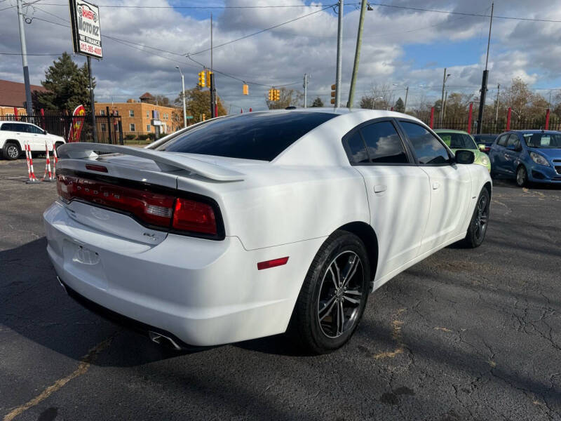 2014 Dodge Charger R/T Plus