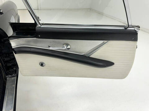 1956 Ford Thunderbird