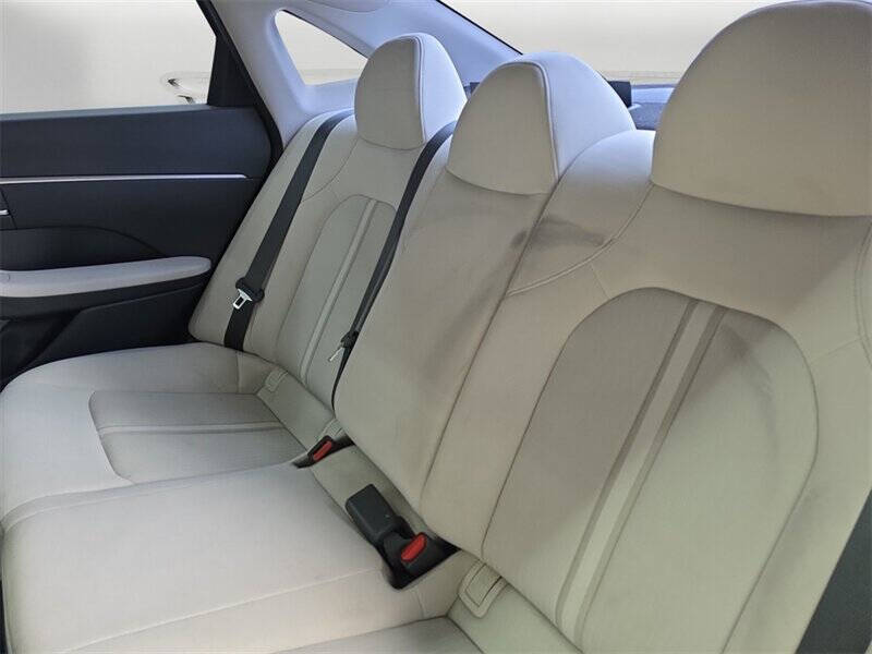 2022 Hyundai Sonata Hybrid SEL