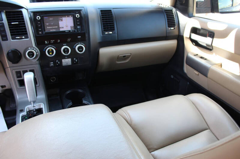2015 Toyota Sequoia Limited