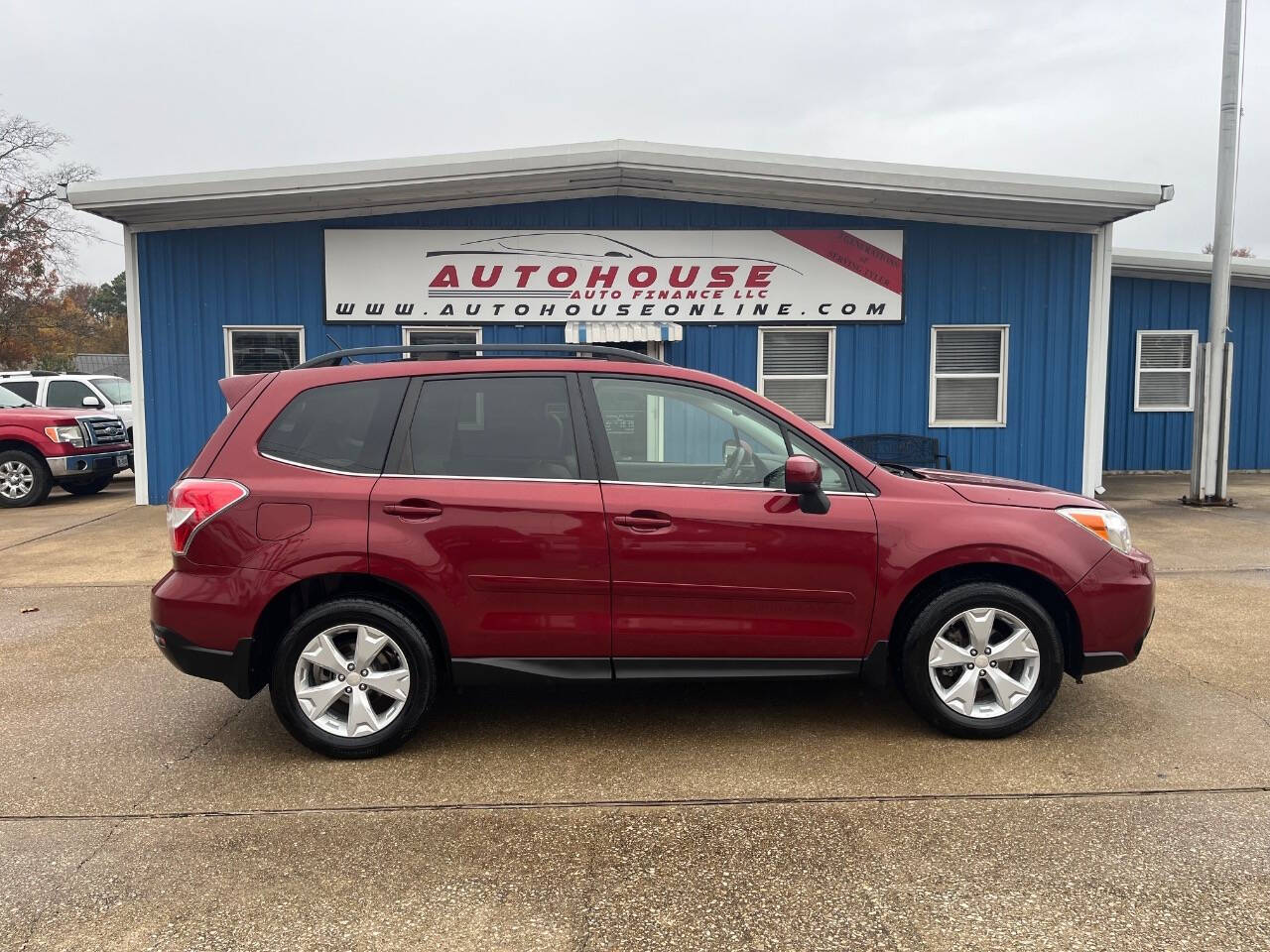 2015 Subaru Forester for sale at Autohouse Auto Finance in Tyler, TX