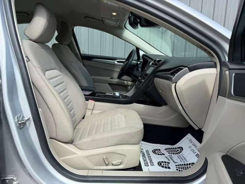 2019 Ford Fusion SE