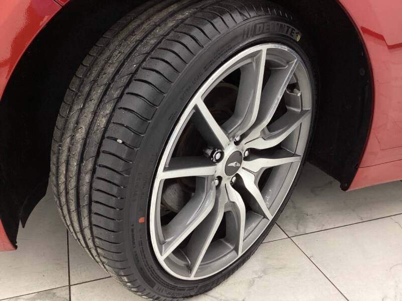 2022 Genesis G70 2.0T