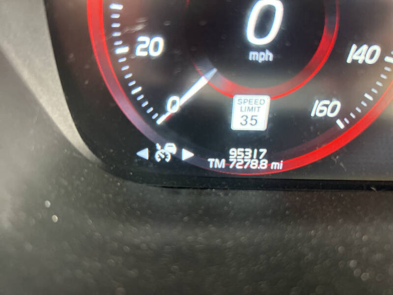 2020 Volvo XC60 T5 Inscription