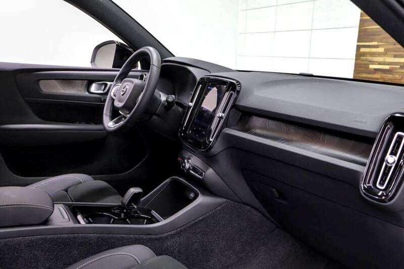 2023 Volvo XC40 Recharge Twin Ultimate