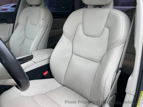 2018 Volvo S90 T5 Momentum