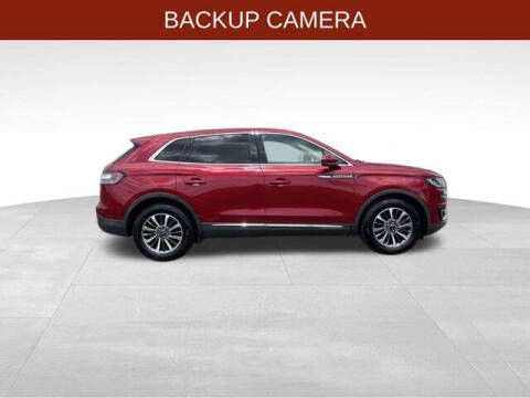 2019 Lincoln Nautilus Select