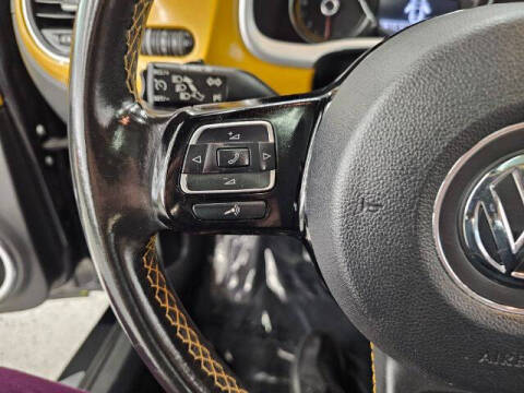 2016 Volkswagen Beetle 1.8T Dune